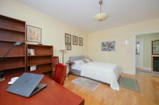 Spacious Pet Friendly Apartment in Warsaw by Noclegi Renters - 8