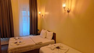 Galata Comfortable 12 Suits - 3