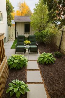 Cozy East Hill 2026 - 8