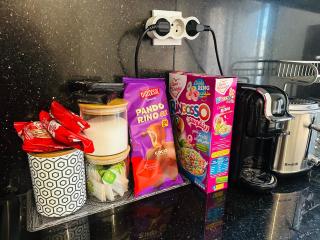 Joli f3 a Gambetta - king bed - fast internet - 100m2 - 8