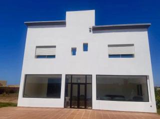 Large Villa Pool And Garden on 5200 m - 8