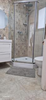 Georgia Tiny House - Hiperbara Livezeni Mures - 1