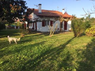 Maison familiale avec jardin à Sare, au pied de la Rhune - 0