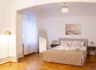 Aurevo 3BR Apartment for 6 - Free Baselcard - 0