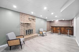 16 Guests Huge Spacious Home Near Ski Resorts - 9