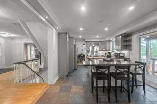 16 Guests Huge Spacious Home Near Ski Resorts - 2