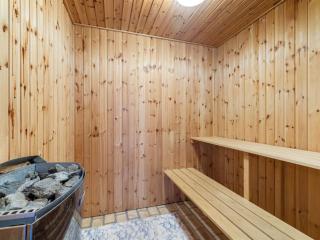 Holiday Home Ina - 210m from the sea by Interhome - 5