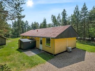 Holiday Home Galia - 2-5km from the sea by Interhome - 3
