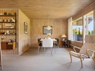 Holiday Home Roald - 320m from the sea by Interhome - 6