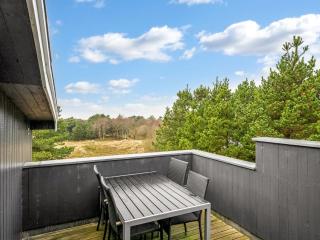 Holiday Home Hanne - 750m from the sea by Interhome - 3