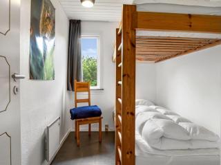 Holiday Home Ensio - 1-2km from the sea by Interhome - 1