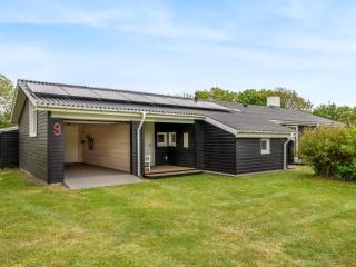 Holiday Home Ensio - 1-2km from the sea by Interhome - 5