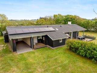 Holiday Home Ensio - 1-2km from the sea by Interhome - 6