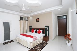 Capital O Levanti Near Aravali Biodiversity Park - 9