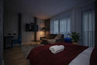 InPoint Drive Inn Apartments Stay&Park Free near Old Town - 7