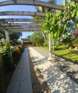 Excelente casa com piscina aquecida em Itapoa SC - 8