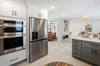 360 View of bay and ocean Brand new 4BR Home Short Walk to Seaside Beach boardwalk and fisherman's paradise Island beach state park - 2