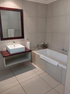 Sunriver Kalahari Lodge Riverside stay in Upington - 6