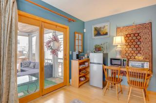 2 Mi to Main Street! Cozy Burlington Guest Suite - 9