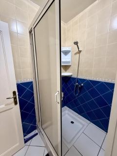 New luxury and comfortable 4-bed apartment - 4