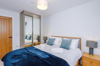 Rock Mill - Superior Apartment with Private Patio - 9