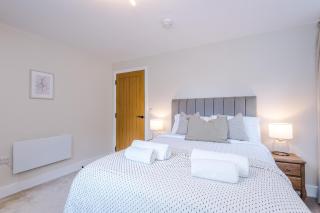 Rock Mill - Superior 2-Bedroom Apartment - 6