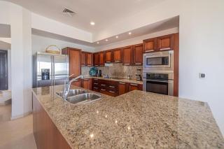 Luxury Oceanfront Villa 7 at Puerta Cortes Resort with Beach Club, Jacuzzi & Golf Cart - La Paz - 1
