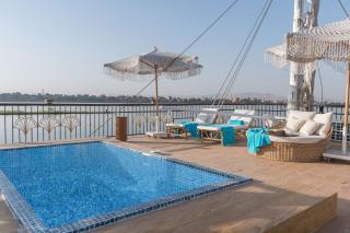 Cleo The Dahabeya - 2