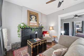 The Chocolate Suite - Walkable and Peaceful home - 9