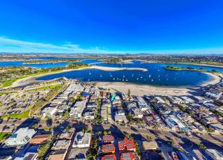 Relaxing Beach Bungalow - 1