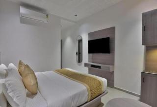 Hotel Sunshine At Delhi Airport - 1