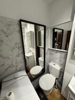 WHITE 2 metro WiFi 600 Mbs 75'TV Netflix, Disney+ HBO - Varsavia - 8