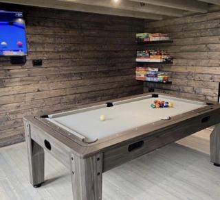 Margrets Crescent - 1