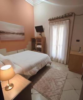 Golden Boutique Hotel - 2