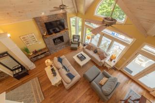 Jewel in Paradise - 0