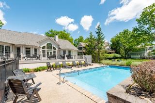 Kathleens Crossing - 0