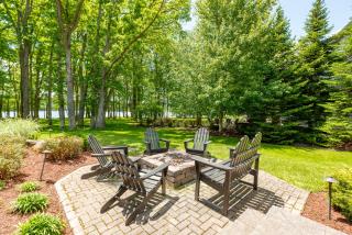 Kathleens Crossing - 9