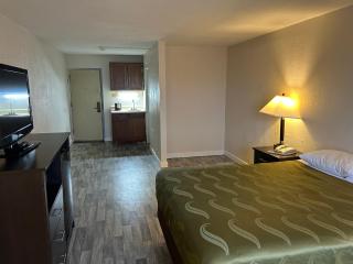 Economy Inn of Reading - 1