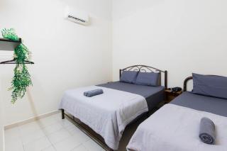 Comfy Family 4BR Terrace House 9 Pax with Free Netflix & WiFi - Taiping - 5