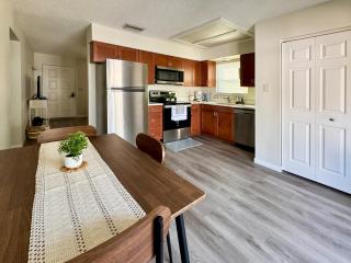 WiFi - Pet Friendly - Laundry - Short - Long Term - 7