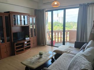 Riverbank Suites Level 8, Sleeps 6 - 0