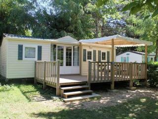 Mobil-home confortable avec terrasse pour 6 personnes - API-1-52-836 - 0