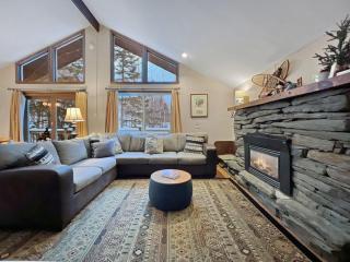 Dean Hill Chalet Brought to you by GetAway Vacations - Killington - 0