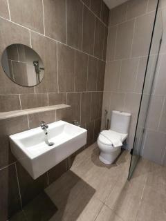 Iconic Regency Seaview Homestay with Rooftop Pool - 8