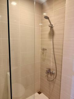 The Vibe BGC Uptown Apartment - 3