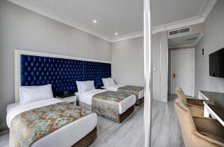 White Monarch Hotel - 9