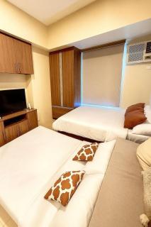 Cozy Studio Unit - Avida Riala Tower 1 Unit 122 - 1