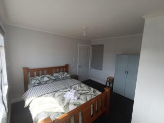 Kings Meadows Lovely Flat in Launceston - 0