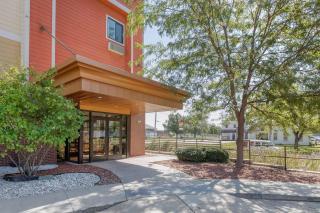 Econo Lodge Inn & Suites Des Moines Fairgrounds Area - 8