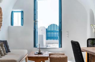 Anemos Caldera Oia - 8